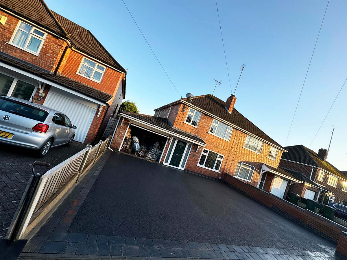 Tarmac Driveway Installation Monkspath, Solihull