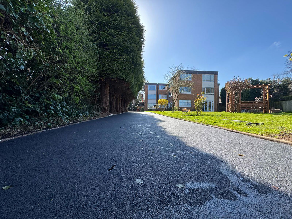 New SMA Tarmac lane in Four Oaks, Sutton Coldfield