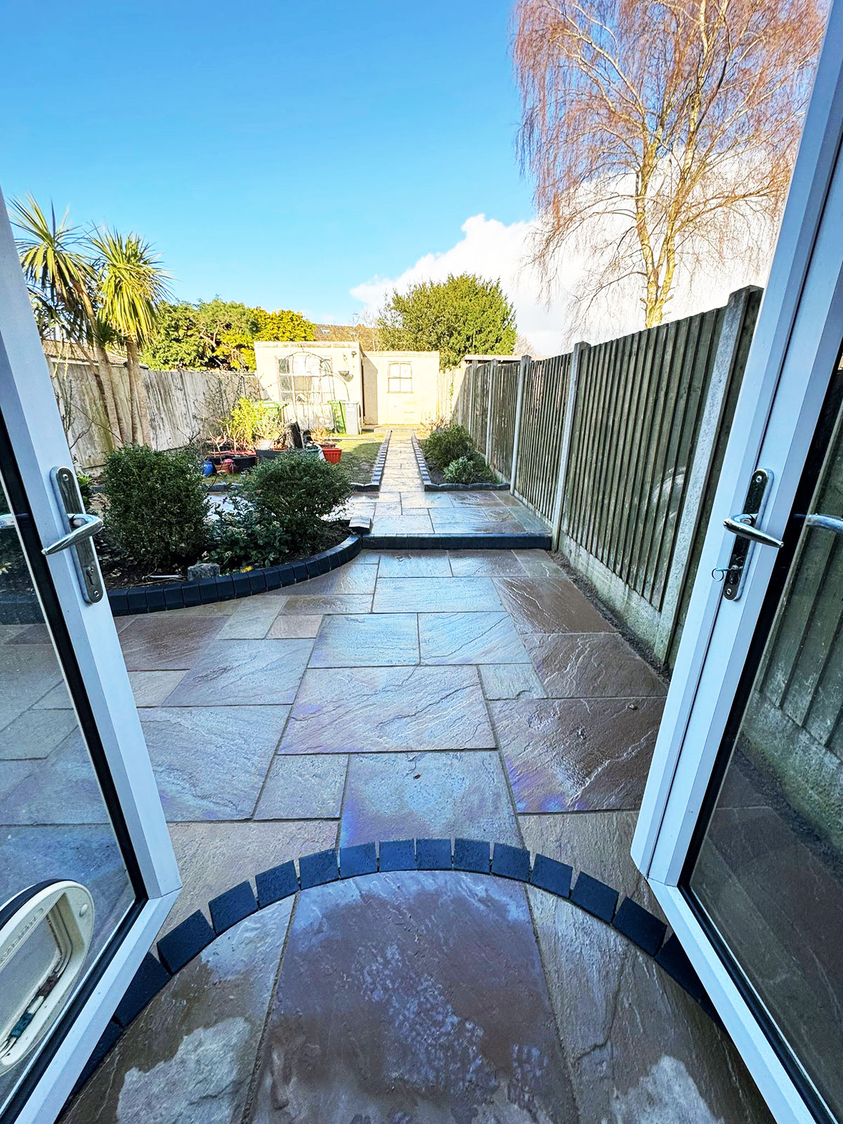 New sandstone patio completed in solihull